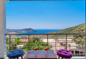 Kalkan Akbelde Deniz Manzaralı 4 Kişilik Kiralık Havuzlu Villa