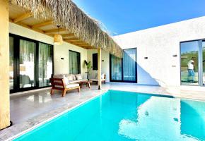 Fethiye Merkeze Yakın Havuzlu 6 Kişilik Balayı Tatil Villası