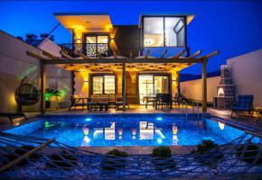 Fethiye Çamköy'de Muhafazkar Jakuzili Özel Havuzlu Villa