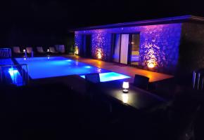 Faralya'da Deniz Manzaralı 4 Kişilik Müstakil Kiralık Villa