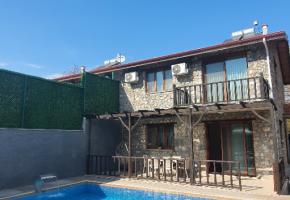 Fethiye Kayaköy'de Tarihi Rum Evleri Manzaralı Özel Havuzlu Yazlık Villa