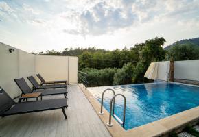 Villa Feralya | Fethiye Eldirek'te 6 Kişilik Korunaklı Havuzlu Kiralık Villa