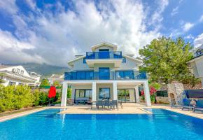 Fethiye Ölüdeniz Ovacıkta Doğa Manzaralı, Saunalı Özel Havuzlu Doho Villa