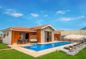 Fethiye Ovacık'ta Muhafazakar Kiralık Jakuzili Villa Patara Fiesta