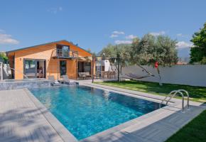 Fethiye Babataşı merkezde 4 kişilik havuzlu bungalov Villa Felicity