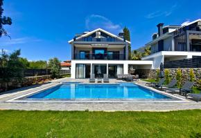 Fethiye Ölüdeniz de özel havuzlu kiralık villada tatil Nokta Life B