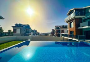 Fethiye Ölüdeniz'de 10 kişilik Geniş Aile ve Gruplar İçin Tasarlanmış Kiralık Villa Nokta Vip D