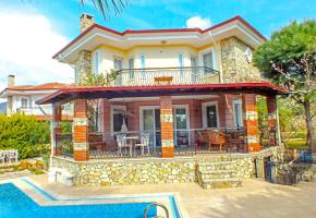Fethiye Ovacık'ta Doğa İle İçiçe 6 Kişilik Özel Havuzlu Villa