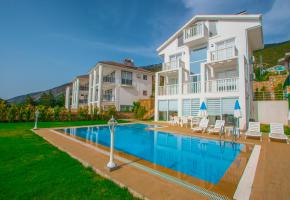 Fethiye Ovacık'ta 8 Kişilik Doğa Manzaralı Jakuzili Özel Havuzlu Kiralık Villa