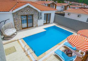 Fethiye Ovacık'ta Jakuzili ve Korunaklı Havuzlu Villa Likya Ruby