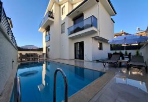 Seydikemer Aile Villası | Özel Havuzlu 6 Kişilik Villa