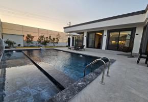 Fethiye Çalıca'da 4 Kişilik Muhafazkar Jakuzili Özel Havuzlu Villa