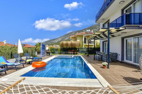 Oludeniz-ovacikta-yazlik-kiralik-havuzlu-villa-46_932.jpeg