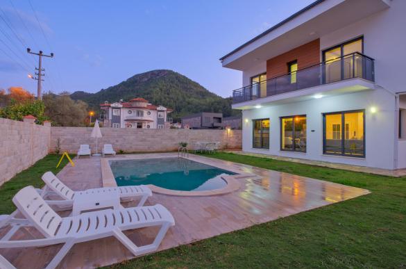 Villa-irmak-Fethiye-Uzumlu-35_525.jpeg