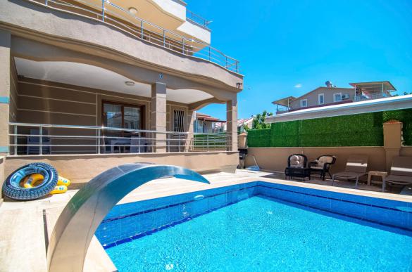 fethiye-akarca-havuzlu-villa-20_770.jpeg