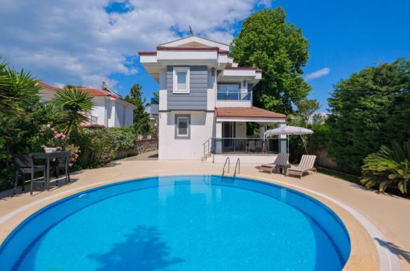 fethiye-calista-merkeze-yakin-8-kisilik-villa-43_346.JPG