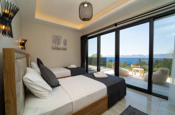 fethiye-faralya-deniz-manzarali-luks-villa-mrps_413.jpg