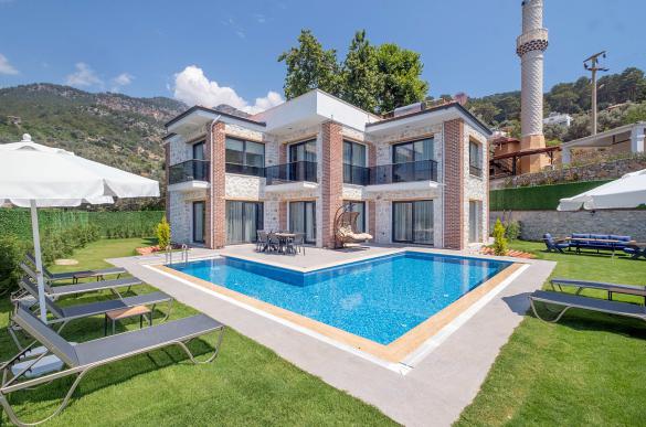 fethiye-faralyada-deniz-manzarali-jakuzili-villa-5_12.jpg