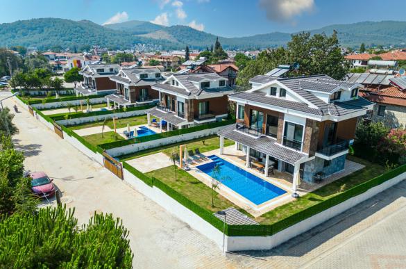fethiye-hisaronunde-kiralik-villalar-1_995.jpg