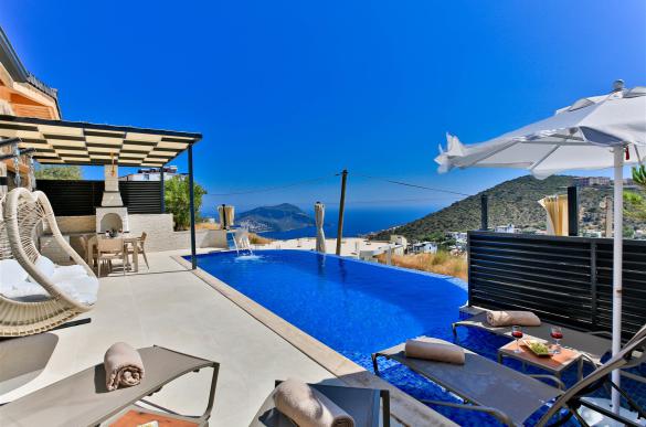 kas-kalkan-deniz-manzarali-muhafazakar-villa-54_410.jpg