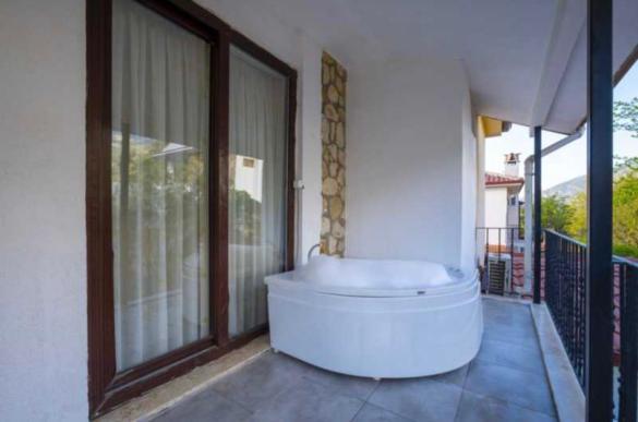 oludeniz-kiralik-villa-27_541.jpeg
