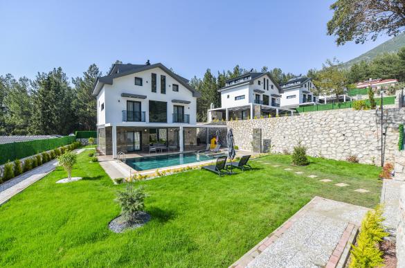ovacikta-doga-manzarali-jakuzili-villa-7_323.jpg