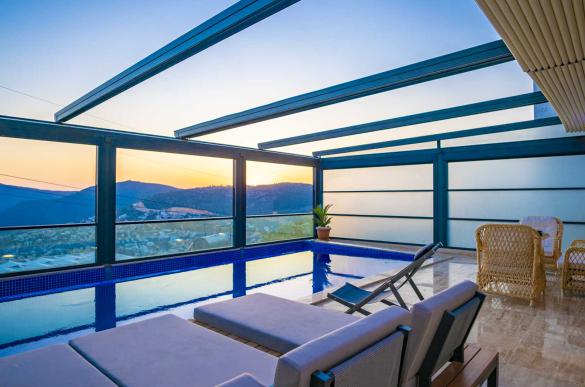 villa-lakaya-kalkan-kordere-deniz-manzarali-jakuzili-kapali-havuzlu-luks-34_293.JPG