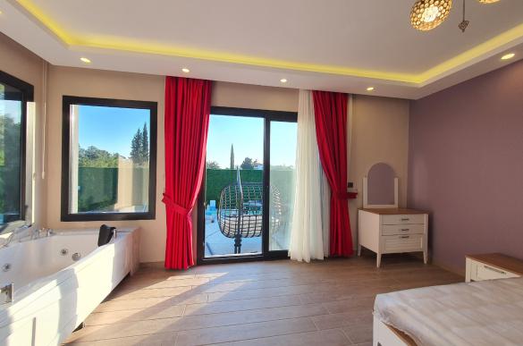 yaniklarda-jakuzili-muhafazakar-villa-26_386.jpg