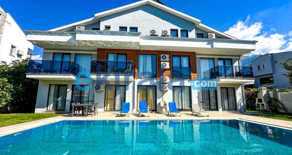 Fethiye Ölüdeniz'de 6 kişilik havuzlu apart daire Kayapark D3