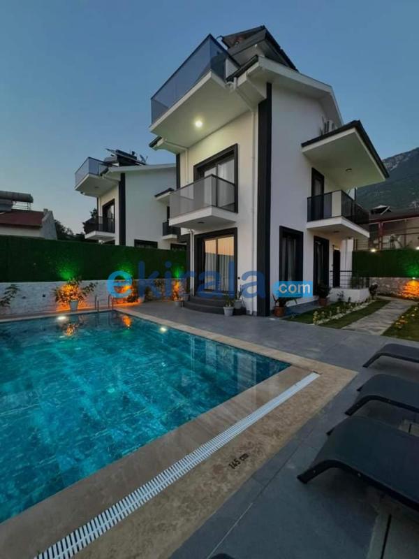 Fethiye Ölüdeniz'de 6 kişilik jakuzili kiralık villa Atlas Vip